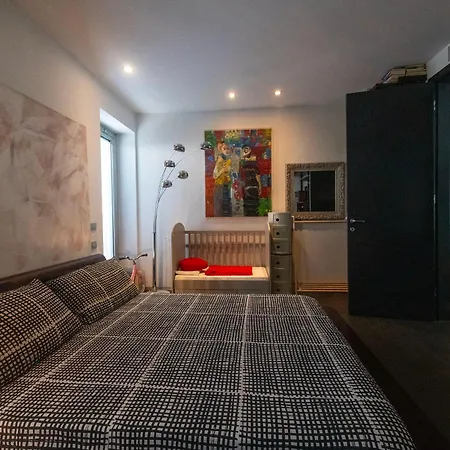 Casa Del Melograno